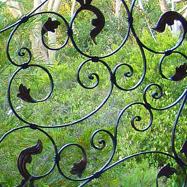 Xlarge 1100 Trellis Outdoor Wall Art