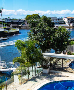 Outdoor mirrors Qld by RivasDesign