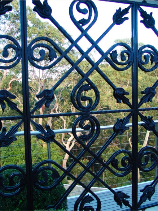 Two Tile design iron mirror - Image 9