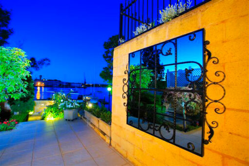 Scrolled Gate outdoor mirror - Image 11