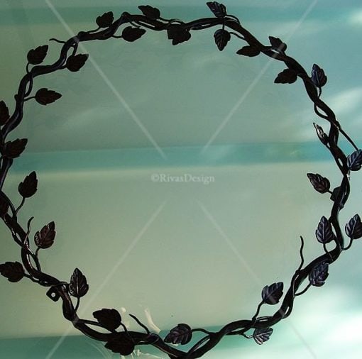Circular leaf Trellis - Image 3