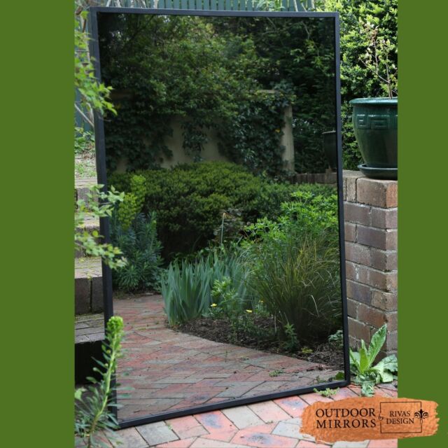 Create beautiful garden spaces with Outdoor Mirrors by Rivas Design. ⁠
#outdoormirrors ⁠
#LandscapeDesign ⁠
#courtyards ⁠
#gardens ⁠
#ExteriorDesign⁠
#GardenLove