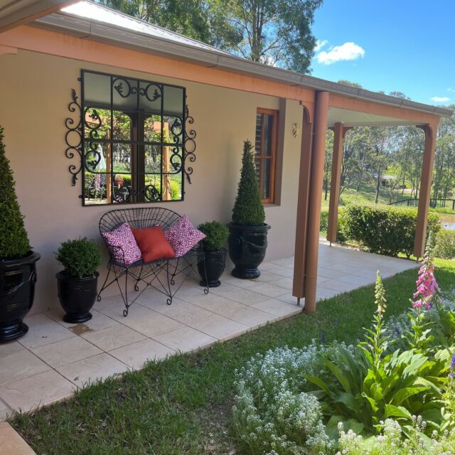 Outdoor Mirrors are fabulous features on verandas.⁠
Bring light and views to shady spaces.⁠
Capture reflections of your gorgeous garden vistas.⁠
#OutdoorMirrors