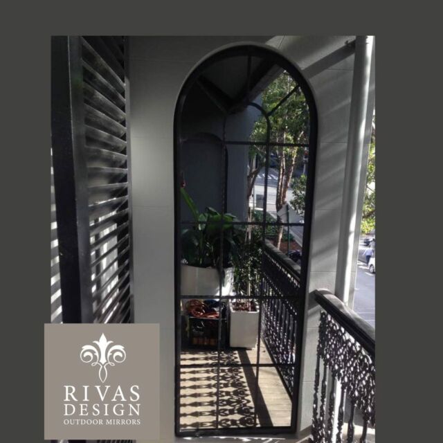 We custom-made this Arch top mirror for a balcony. It fits like a glove into the alcove and bounces light and reflections onto the dark corner -job done.⁠
⁠
⁠
⁠